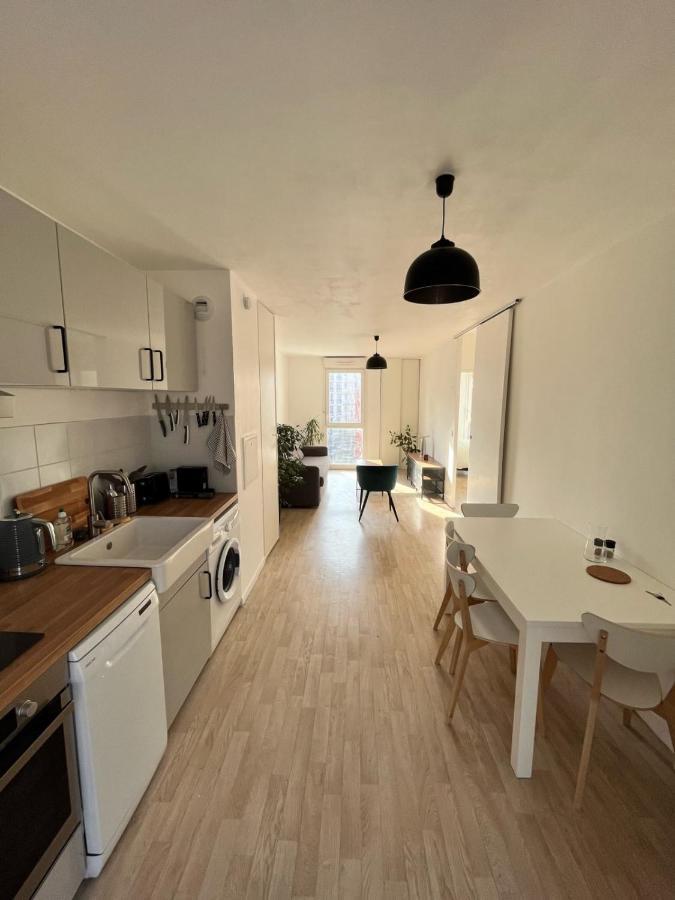 Modern And Bright Apartment Near Paris La Courneuve Kültér fotó