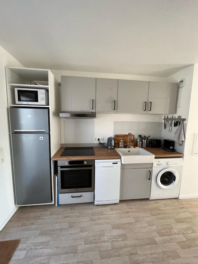 Modern And Bright Apartment Near Paris La Courneuve Kültér fotó